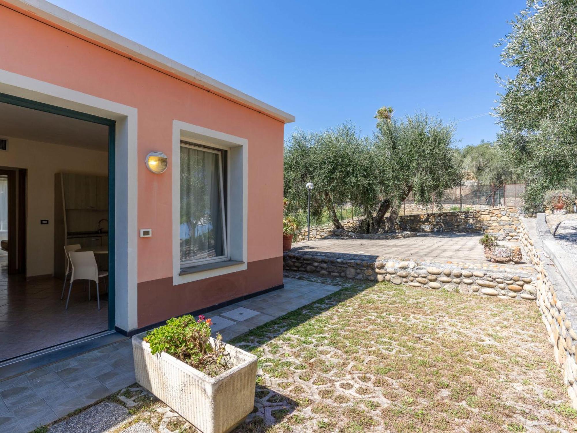 Apartment Borgoverde-2 By Interhome Imperia Εξωτερικό φωτογραφία